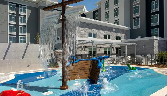 Outdoor Swimming Pool of Homewood Suites by Hilton Destin
