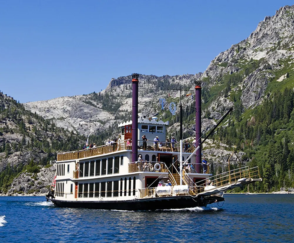 Lake Tahoe Sightseeing  Dinner Cruises Aboard The Tahoe Queen