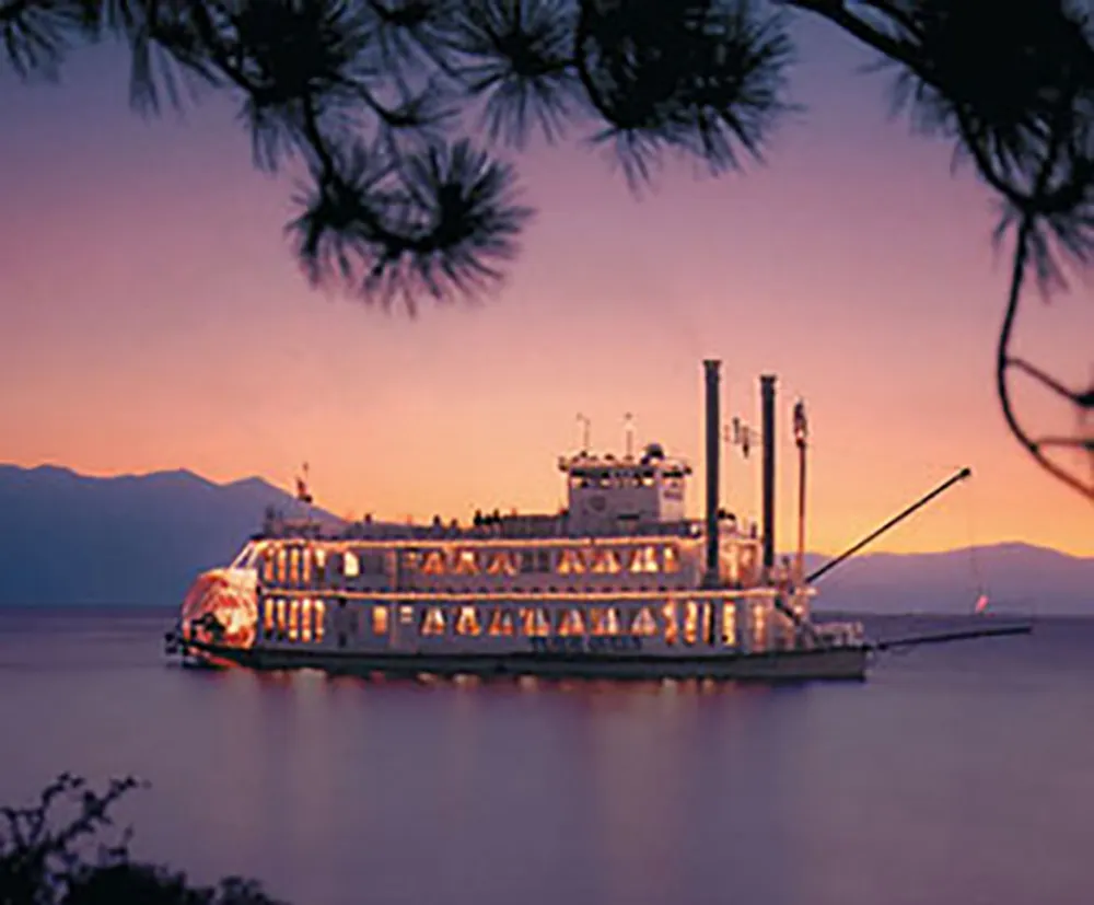 Lake Tahoe Sightseeing  Dinner Cruises Aboard The Tahoe Queen