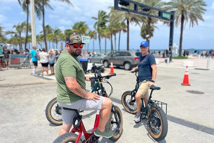 90 Min Guided Electric Bike Tours of Greater Fort Lauderdale Photo