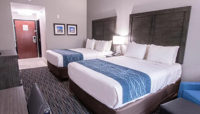 Comfort Inn & Suites Near Medical Center Photo