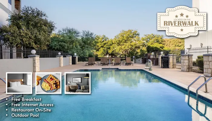 Outdoor Swimming Pool of Hyatt Place San Antonio Riverwalk