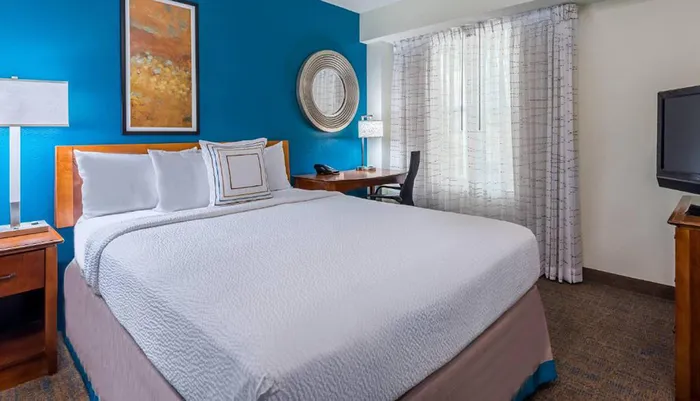Photo of Residence Inn by Marriott Tampa WestshoreAirport Room