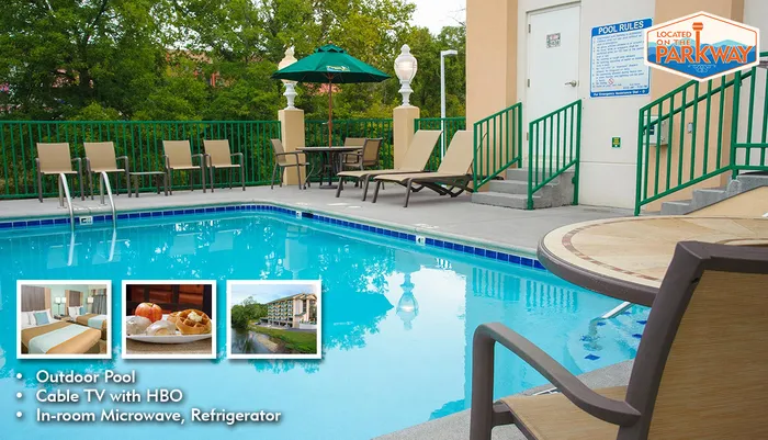 Outdoor Pool at Pigeon River Inn