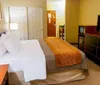 Comfort Inn Amish Country Room Photos