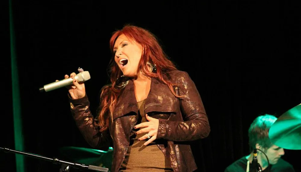 Jo Dee Messina