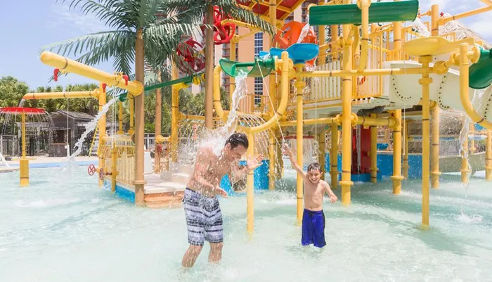 Embassy Suites Myrtle Beach-Oceanfront Resort Photo