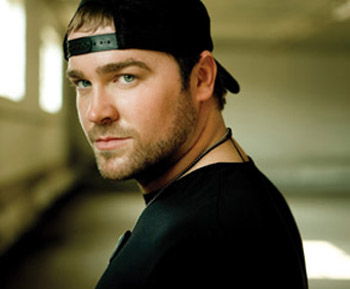 Lee Brice At Grand Ole Opry