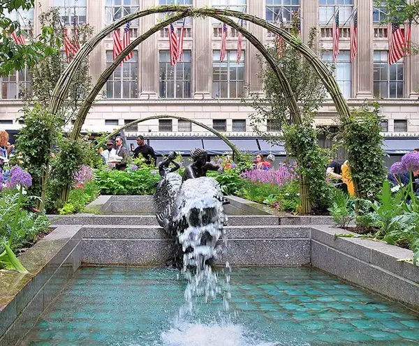 The Channel Gardens 