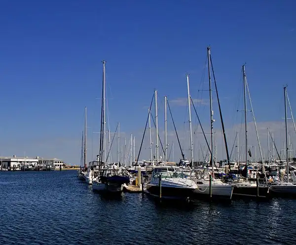 Dock Q48 in St. Petersburg, FL near Tampa Bay, FL