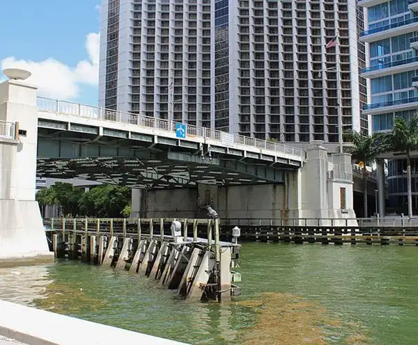Brickell Avenue Bridge