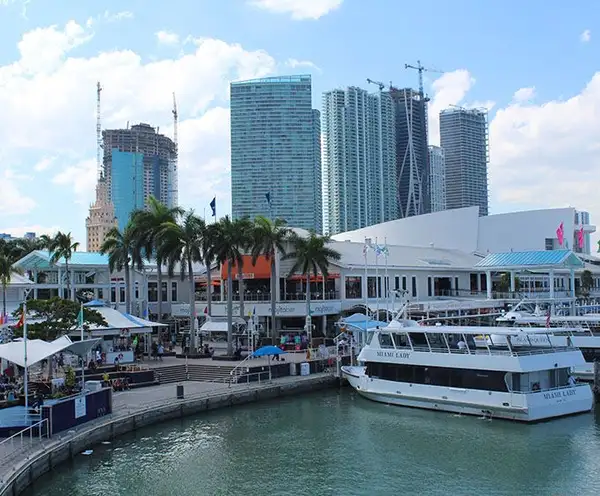 Pier 5 Market