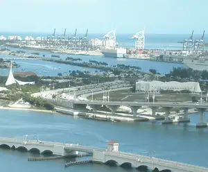 MacArthur Causeway Bridge