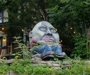 Humpty Dumpty Sitting On A Wall 