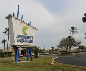 Merritt Square Mall 