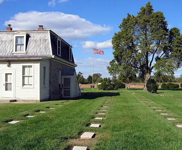 Yorktown National Cemetery 