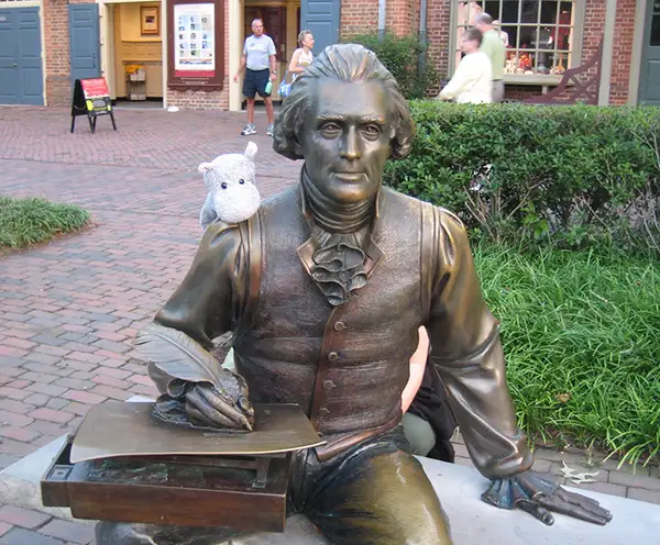 Thomas Jefferson Statue Williamsburg