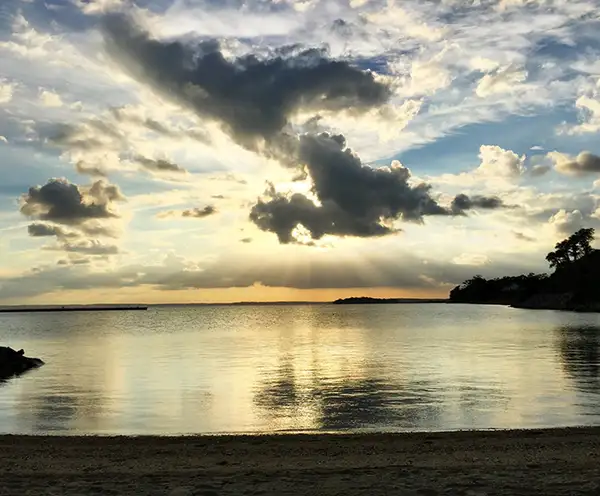 The Wharf at Kingsmill Resort