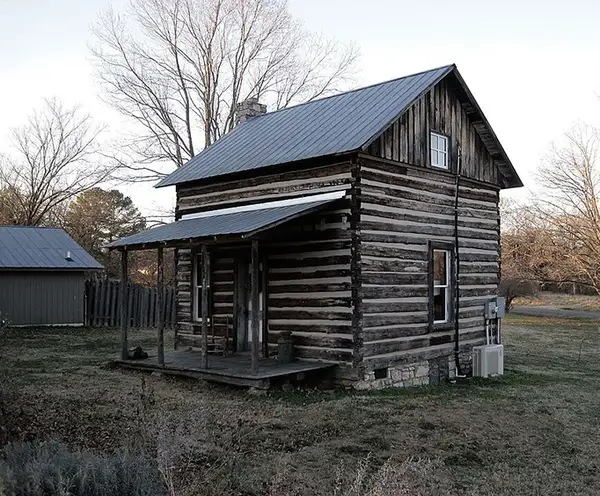 Buchanan Log House Nashville