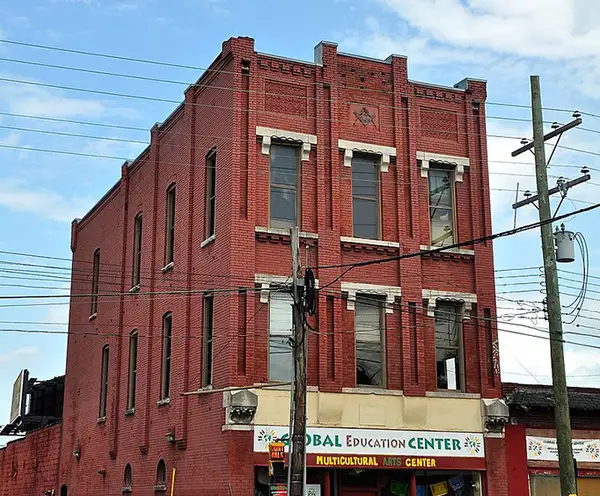 Charlotte Avenue in West Nashville