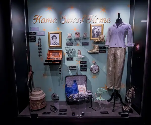 Patsy Cline's Dream House Nashville