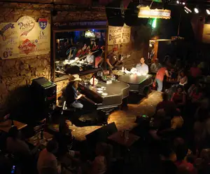 Pete's Dueling Piano Bar Nashville