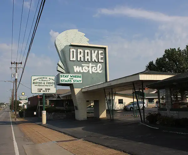 The Famous Drake Motel Nashville